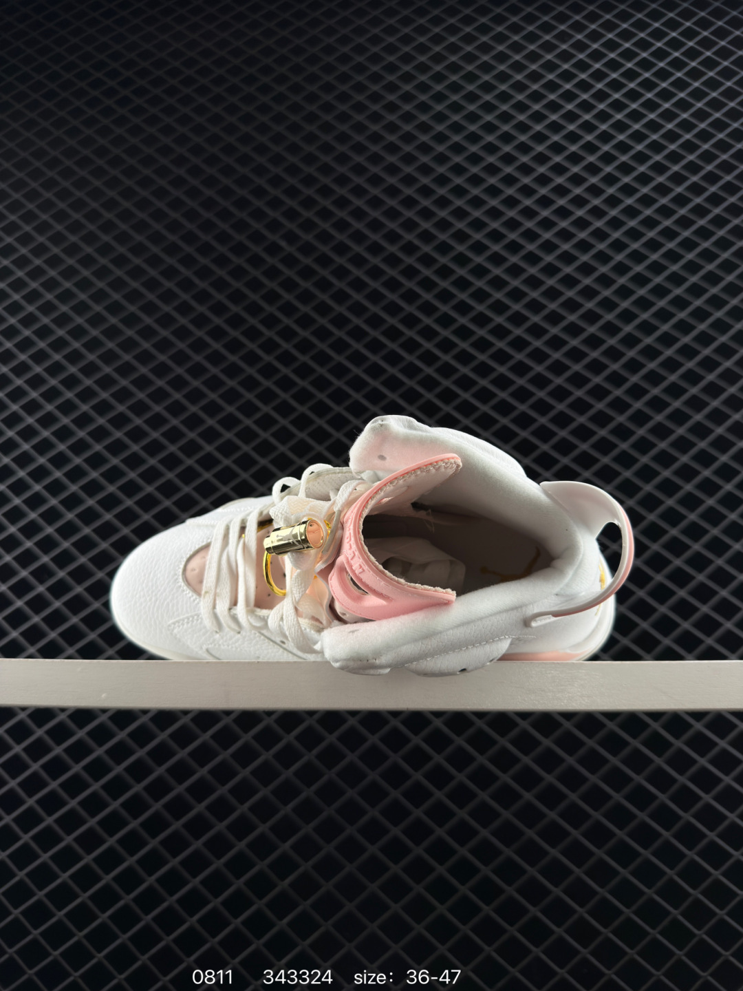 Jordan AJ6 WMNS “Gold Hoops”